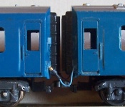 Inter-car lighting jumpers